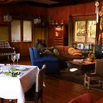 Los Juncos Patagonian Lake House
